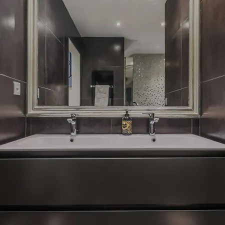 Refreshing - 1bd2p - Trocadero * Paris