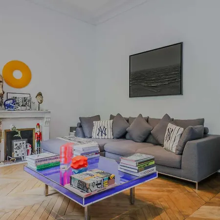 Refreshing - 1bd2p - Trocadero