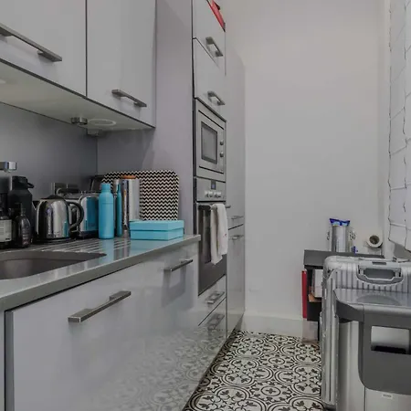 Refreshing - 1bd2p - Trocadero * Paris